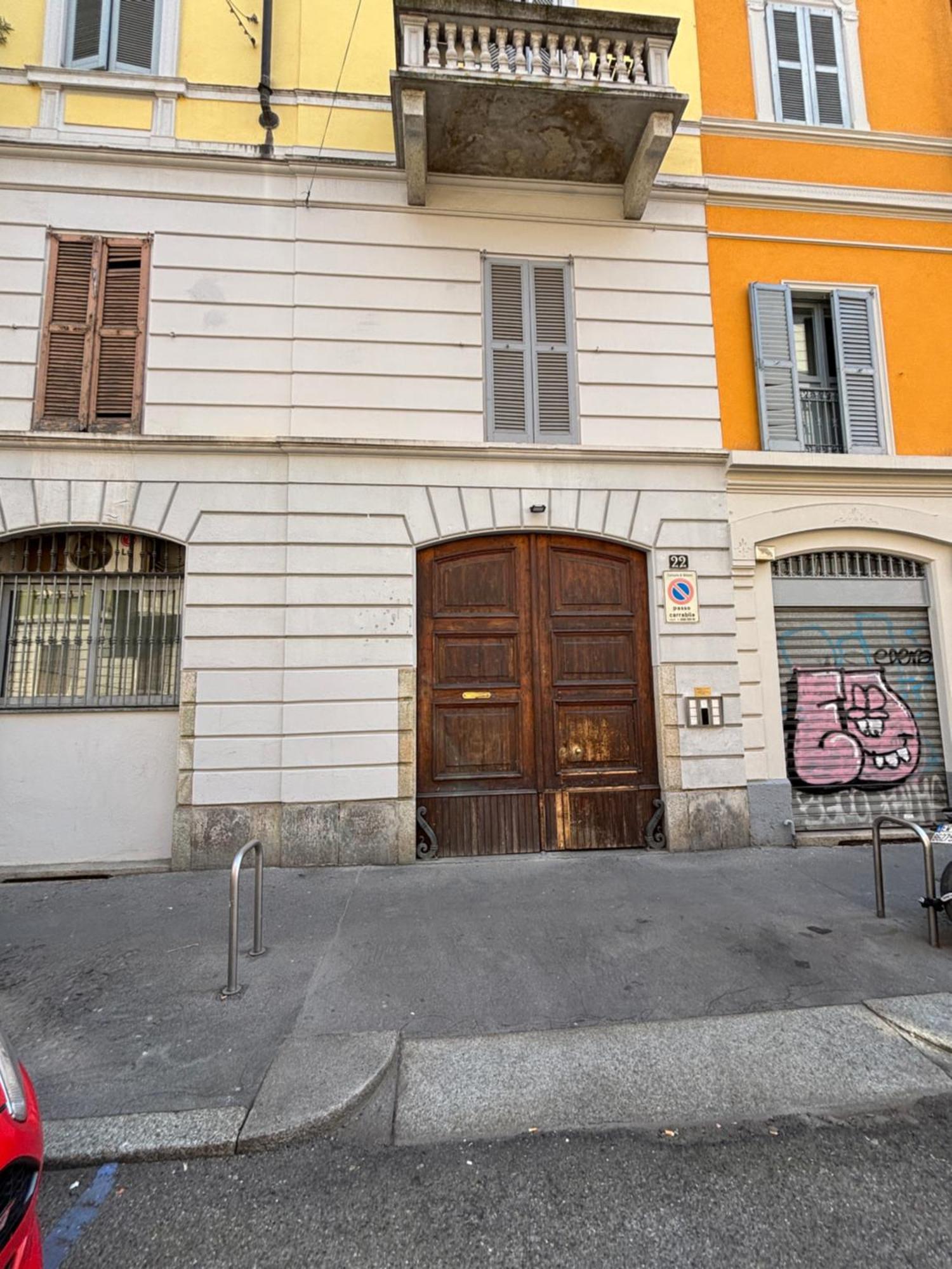 La Vecchia Milano-Les Nubles Vannucci - Il Ballatoio E Il Cortile Exterior photo